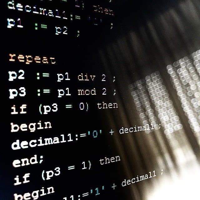 Pascal code on a screen that converts decimal numbers to binary